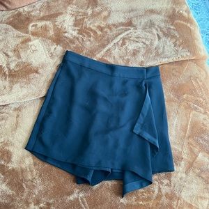 Aritzia Skirt